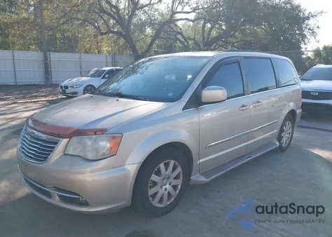 2013 Chrysler Town & Country Touring from USA, damaged, VIN 2C4RC1BG7DR566344